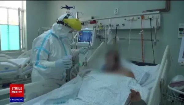 Al treilea val al pandemiei a umplut spitalele de tineri. Medic ATI: „Fraţilor, să ne trezim”
