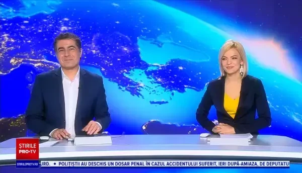 Roverul „Curiosity” și-a făcut primul selfie pe Marte. Modalitatea inedită de realizare a fotografiei