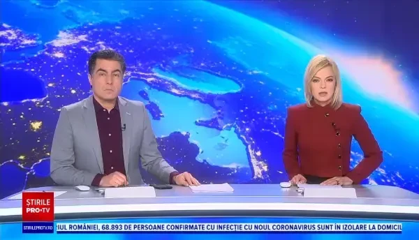 Un grup de arădeni a dus flori medicilor din secțiile Covid, după ce au fost jigniți de protestatari