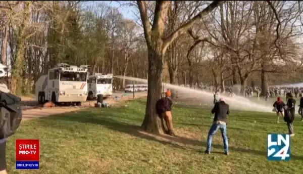 Autoritățile din Europa îndeamnă populația să sărbătorească Paștele în familie. Merkel: „Știu că este o mare dezamăgire”