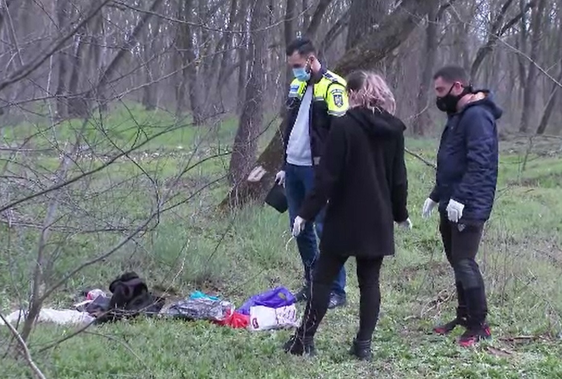 Trupul neînsuflețit al unui bărbat a fost găsit prins într-un canal de colectare a apei