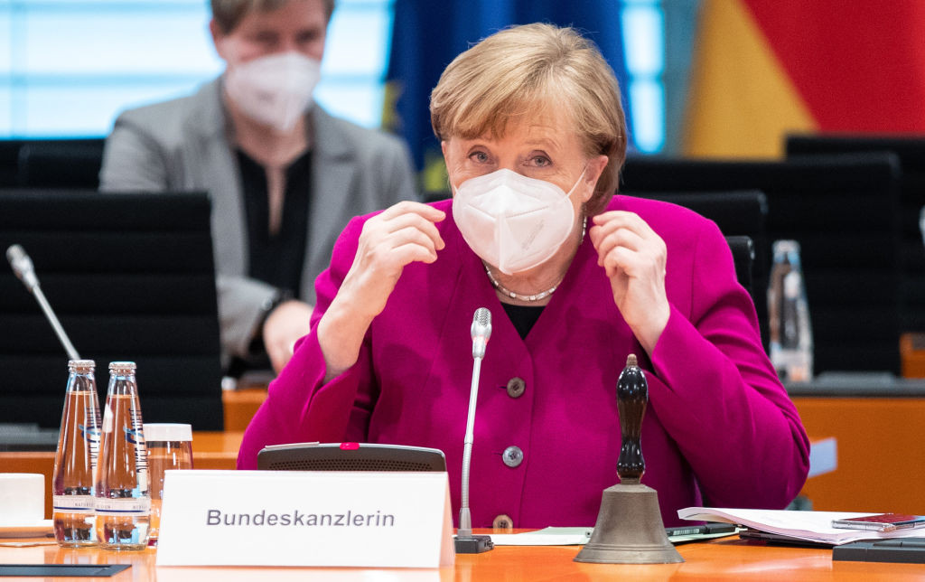 Covid-19 în lume. Angela Merkel, huiduită în Parlament, după ce a cerut noi restricții