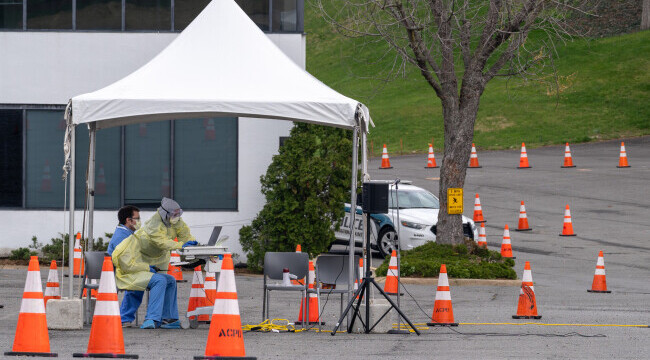 Un barbat din Marea Britanie nu a putut fi vaccinat, pentru ca a venit cu bicicleta la centru: „Daca stiam...”