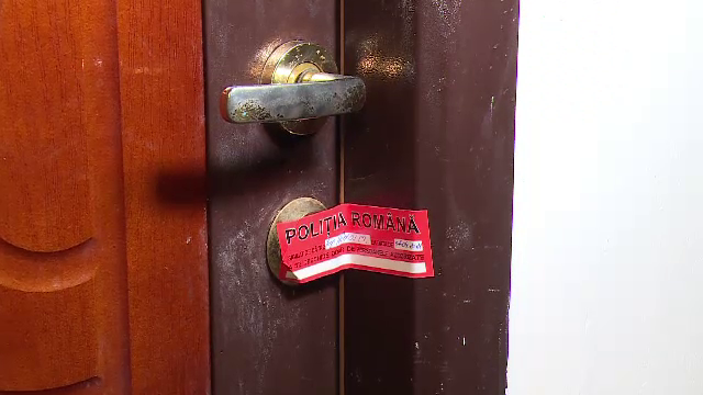 Moarte misterioasă a unui bărbat de 54 de ani. Cum a fost găsit în casă de vecini