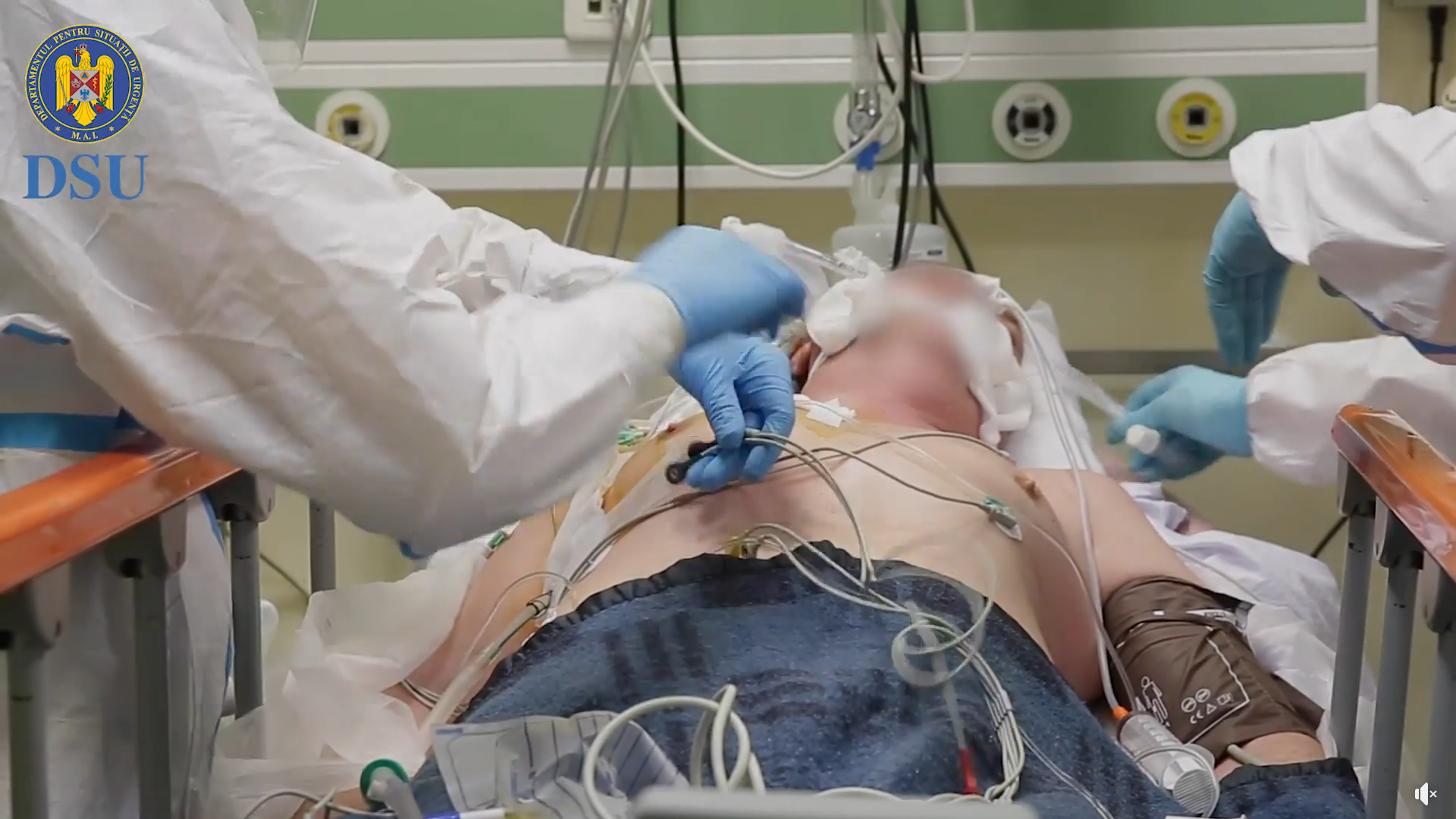 VIDEO. Realitatea din spitalele care tratează pacienți COVID. Imaginile dramatice publicate de Raed Arafat