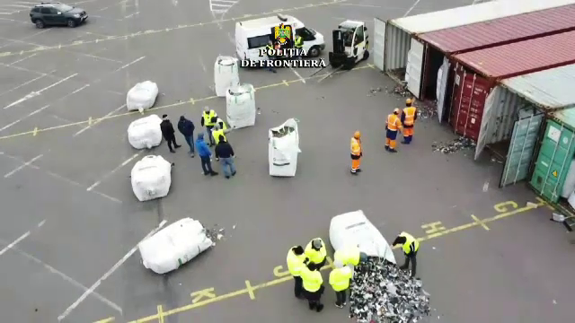 Containere cu deșeuri din Germania și Canada, descoperite în Portul Agigea Sud