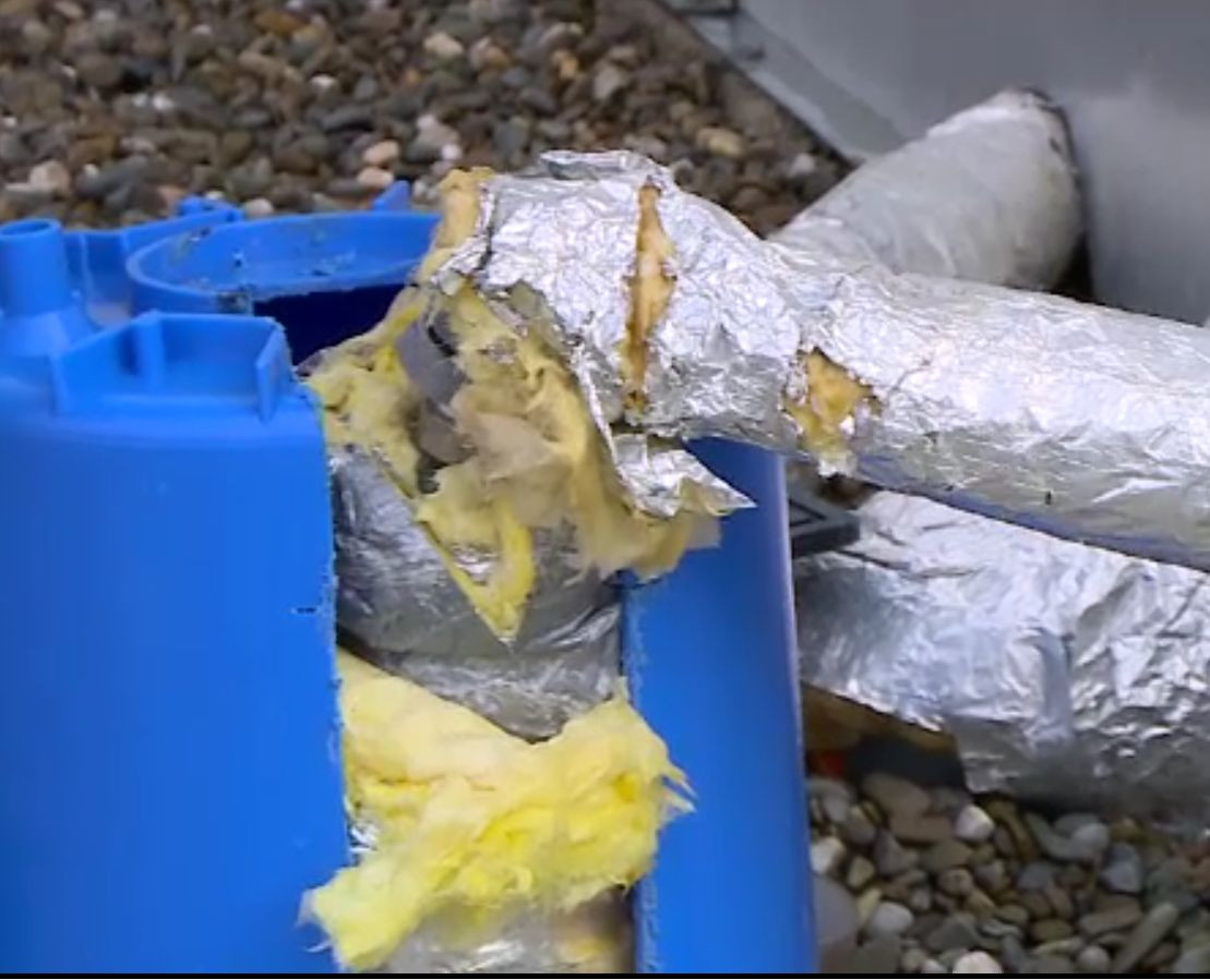 tevi izolate staniol letcani