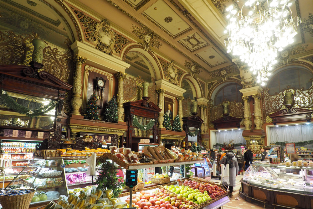 Magazinul celebru din Moscova care se închide după 120 de ani. Oamenii au venit să-și ia „la revedere”