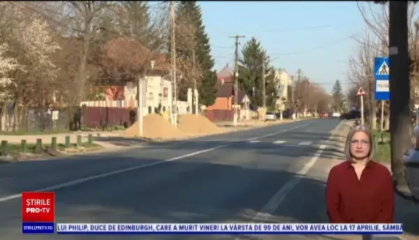 Un tânăr din Dâmbovița a fugit de poliție și s-a răsturnat în șanț cu peste 180 km/h. Ce a urmat