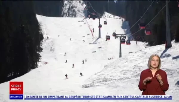 Zăpada a adus din nou schiorii la munte. În Poiana Brașov, pârtiile vor fi deschise și weekendul viitor