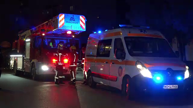 Panică într-un bloc din Târgu Mureș. Un miros sufocant și înțepător a inundat imobilul