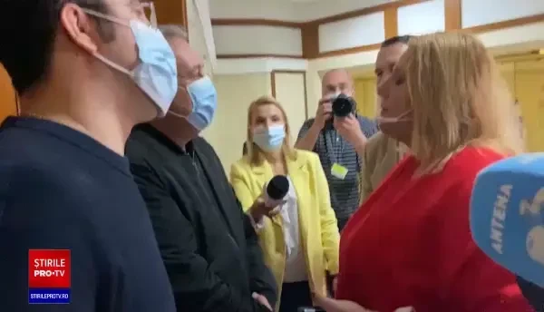 Scandal cu Diana Șoșoacă în Parlament. Senatoarea a cerut ajutor la 112