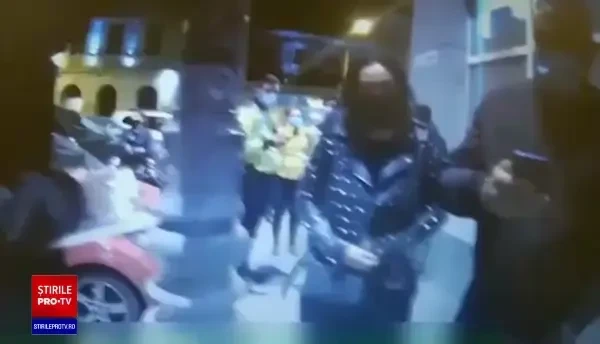 Petrecere într-un club privat din Bucureşti, la care participau 64 de persoane, oprită de poliţişti