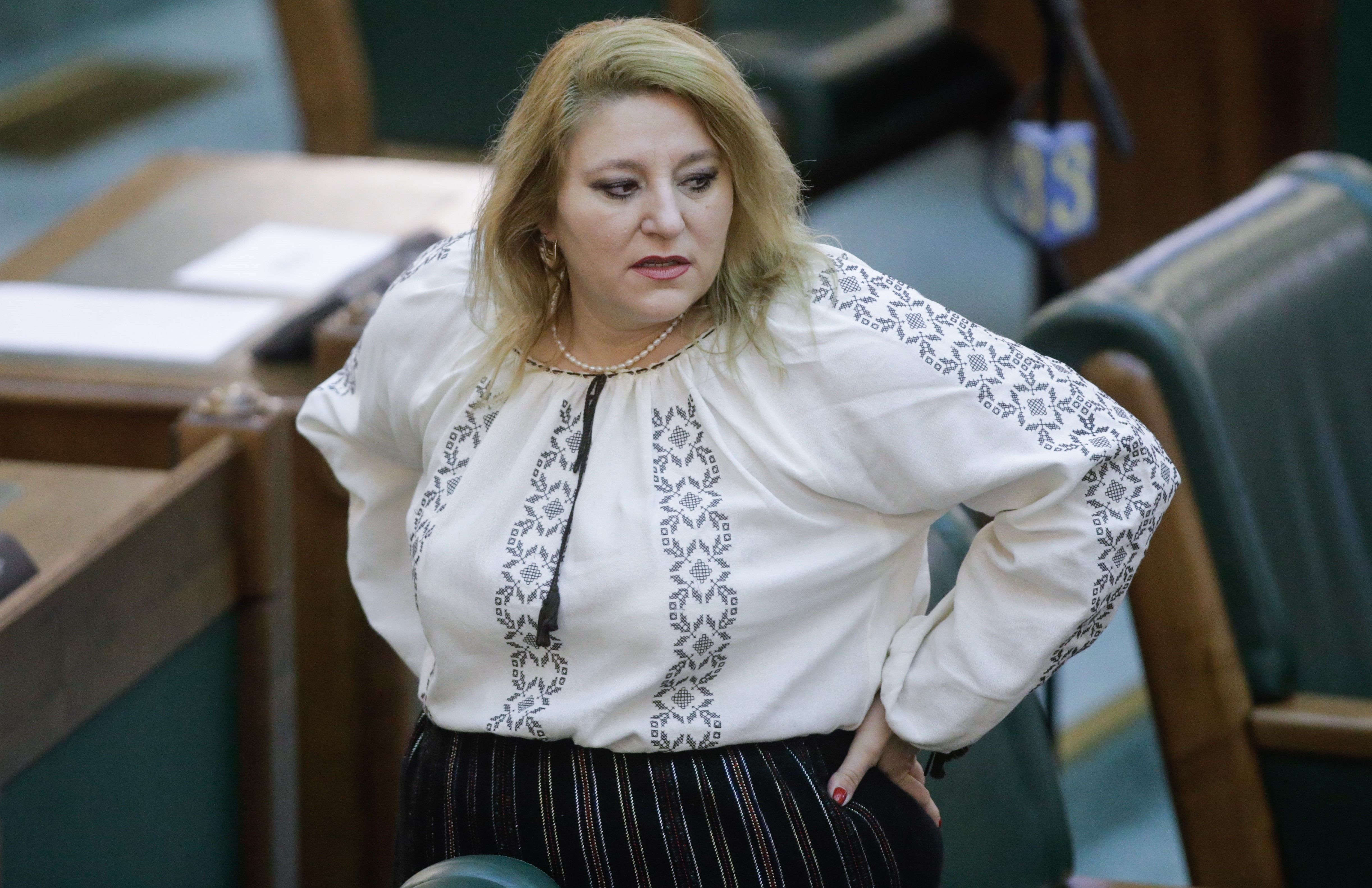 Diana Şoşoacă primeşte avertisment după declaraţiile jignitoare la adresa lui Raed Arafat, pe care le-a făcut în 2022