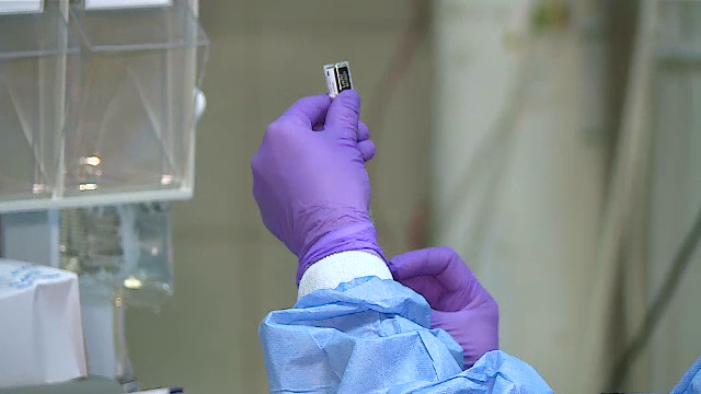 Noile tulpini ale coronavirusului ar putea face necesară o a treia vaccinare. ”Ce se întâmplă după 6 luni este o necunoscută”