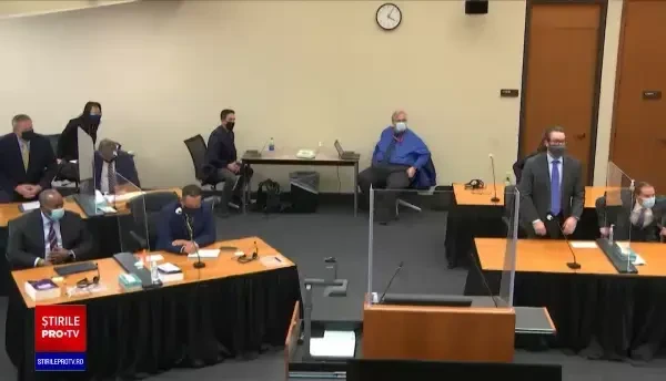 Câți ani de închisoare riscă Derek Chauvin, găsit vinovat de moartea afro-americanului George Floyd