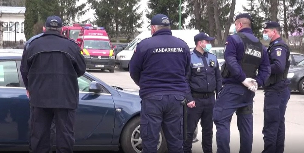 Un tânăr de 23 de ani și-a înscenat o tâlhărie în urma căreia i-ar fi fost furați 30.000 de lei