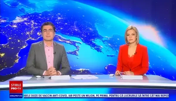 O casă din județul Dâmbovița, distrusă de un incendiu puternic. Locul era greu accesibil pentru pompieri