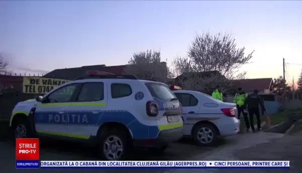 Incident violent în Bacău. Un tânăr de 30 de ani și-a atacat un vecin cu un topor