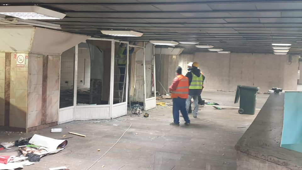 Chioșcurile de la metrou din stația Gara de Nord au fost demolate, a anunțat Clotilde Armand