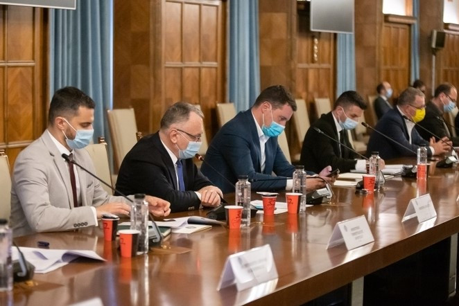 Comitetul pentru revenirea la normalitate începând cu 1 iunie se reuneşte pentru a doua oară. Ce măsuri ar putea lua