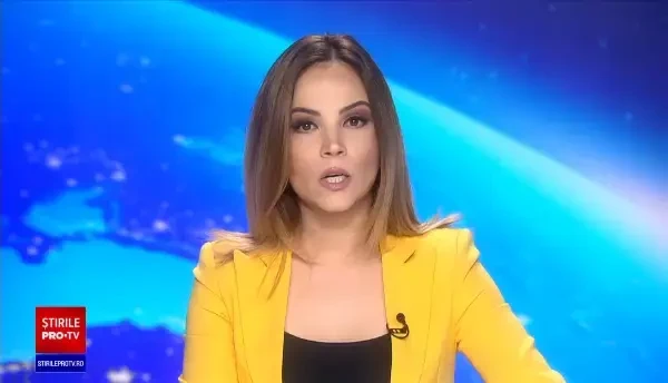 Doi adolescenți din Bacău au provocat un scandal și au încercat să lovească un polițist cu o sticlă în cap