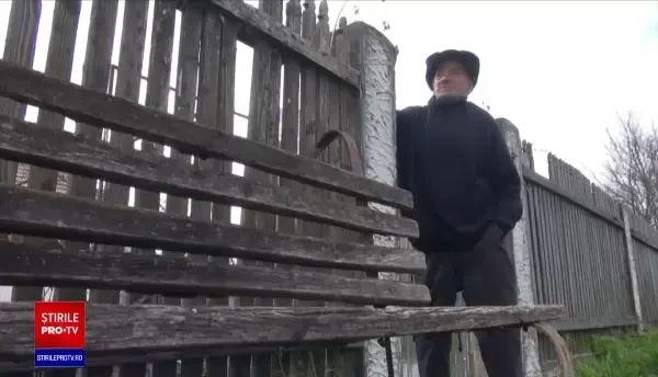 Hoț din Bacău, prins în timp ce voia să iasă din țară. A tâlhărit un bătrân care avea 50 de lei la saltea