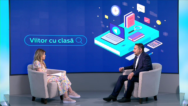 Este preot, profesor de informatică și religie și directorul școlii. Cum reușește să aibă grijă de peste 3.000 de suflete