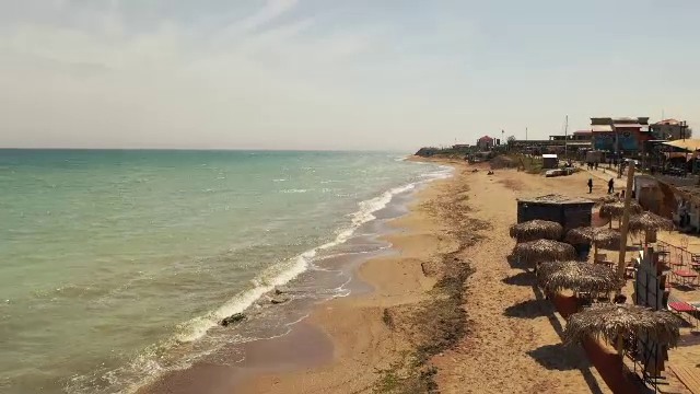 După restricții, românii au evadat de 1 Mai și Paște la mare. Ce reguli trebuie respectate la Vama Veche