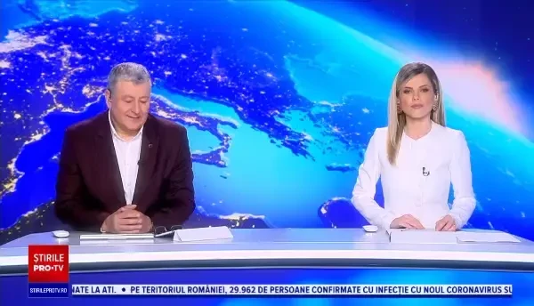 Imagini spectaculoase în Codrii Neamţului. Câțiva zimbri au fost filmați în ipostaze inedite