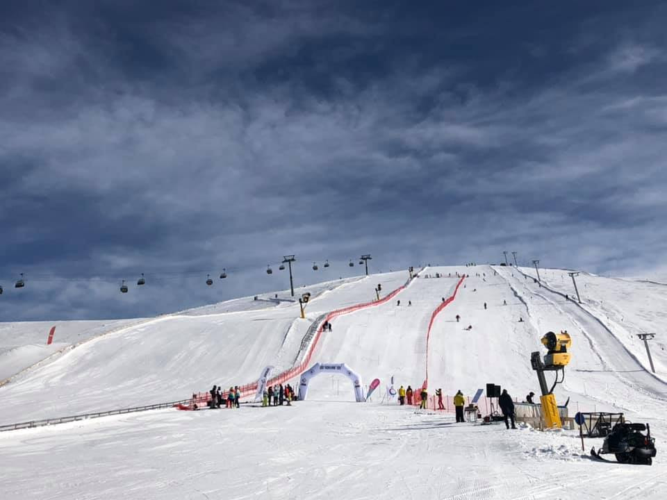 Starea pârtiilor de schi în minivacanța de 24 Ianuarie. Cum se schiază în Poiana Brașov și în alte stațiuni din țară