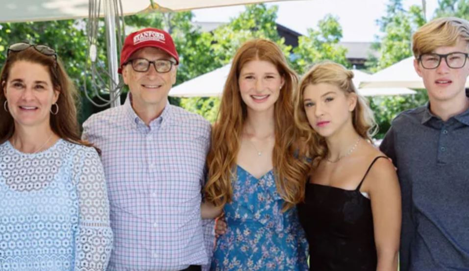 Reacție emoționantă din partea fiicei lui Bill Gates, la anunțul că părinții ei divorțează