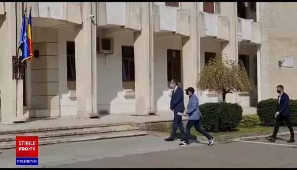 Masca nu va mai fi obligatorie pe plajă, de la 1 iunie. Ce trebuie să știe turiștii pentru acest sezon estival