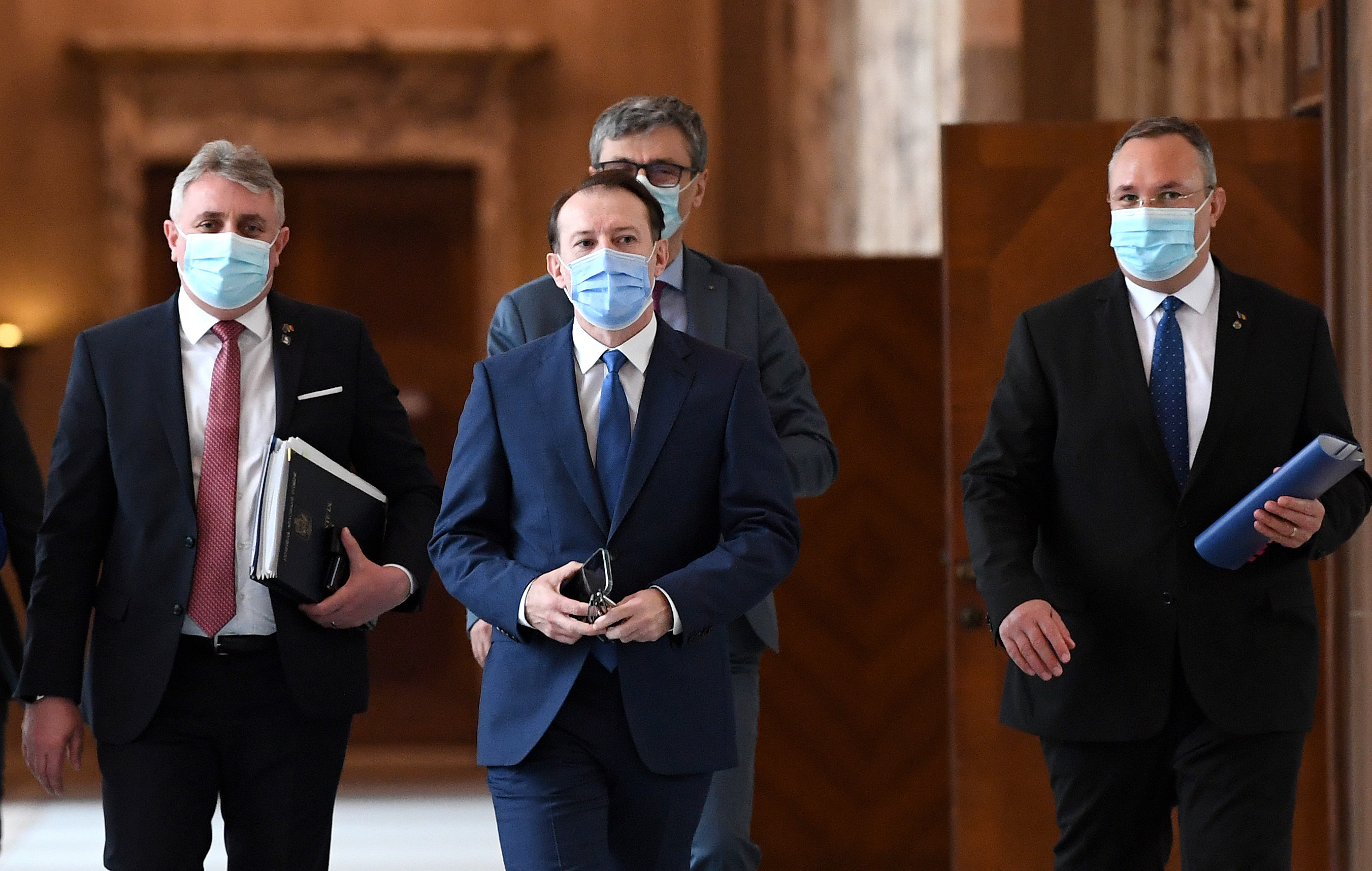 Rectificare bugetară. 20 de miliarde de lei au rămas necheltuiți în prima jumătate de an