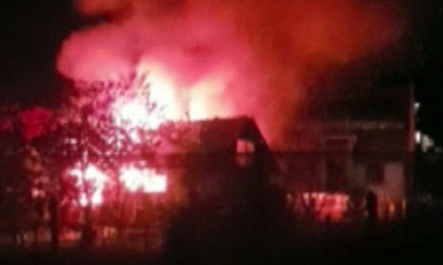 Cuplu mort într-un incendiu. Anchetatorii au o ipoteză sinistră: crimă urmată de sinucidere