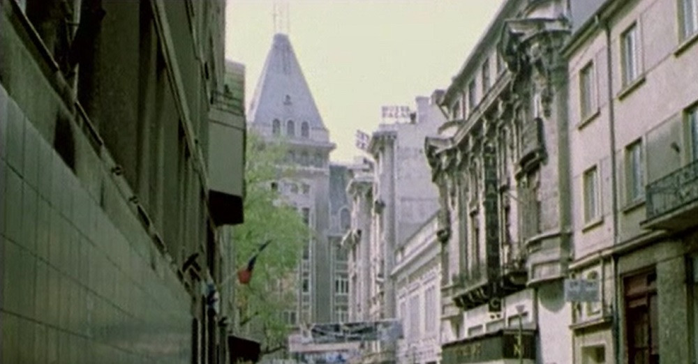 "Palatul Adevărul", leagănul presei româneşti, a fost demolat. Ce se va construi în locul său