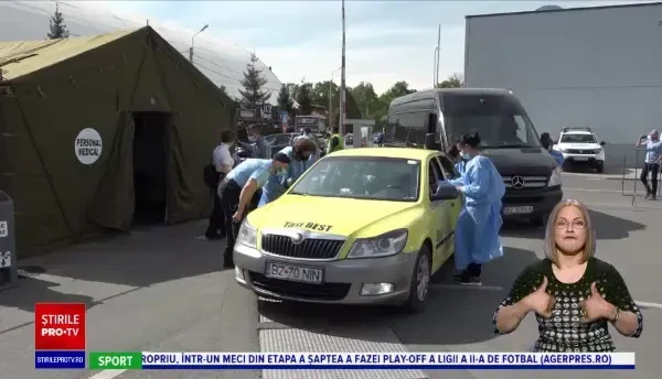 Centrele de vaccinare de tip drive-thru încep să apară în tot mai multe județe din țară