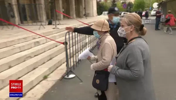 Românii vor să scape de pandemie. Peste 8.000 de oameni s-au vaccinat la maratonul din București