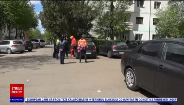 Bărbatul care și-a amenințat fetița de trei ani cu un cuțit se întorsese acasă după 24 de ore petrecute la jocuri de noroc