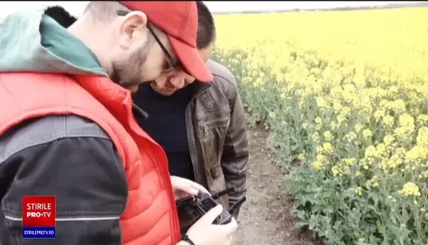 Fermierii români care au dat sapa şi coasa pe tractoare ghidate prin GPS şi drone
