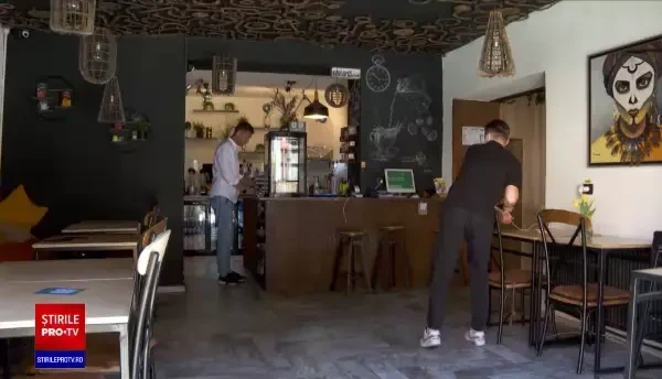 Am putea fi serviți la restaurante de tot mai mulți străini: pakistanezi, nepalezi, sau thailandezi. Care este motivul
