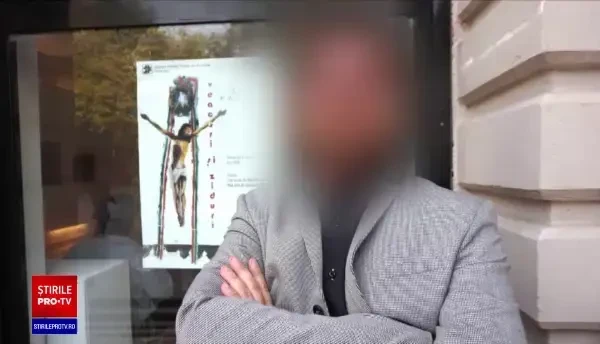 Un profesor din Iași le-a cerut poze nud elevelor de 10-11 ani. Explicația halucinantă a cadrului didactic