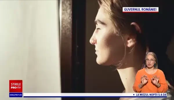 Românii au ieșit pe străzi pentru a sărbători „Marea relaxare”, la miezul nopții