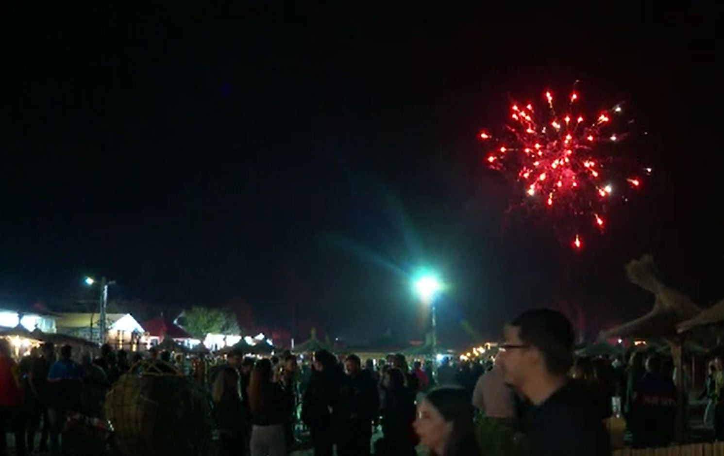 Cum a fost prima noapte fără restricții pe litoral. Plajele din Vama Veche au fost pline de turiști