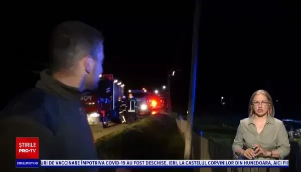 Trei bărbați au murit după ce s-au răsturnat cu o mașină de lux. Participaseră la o petrecere