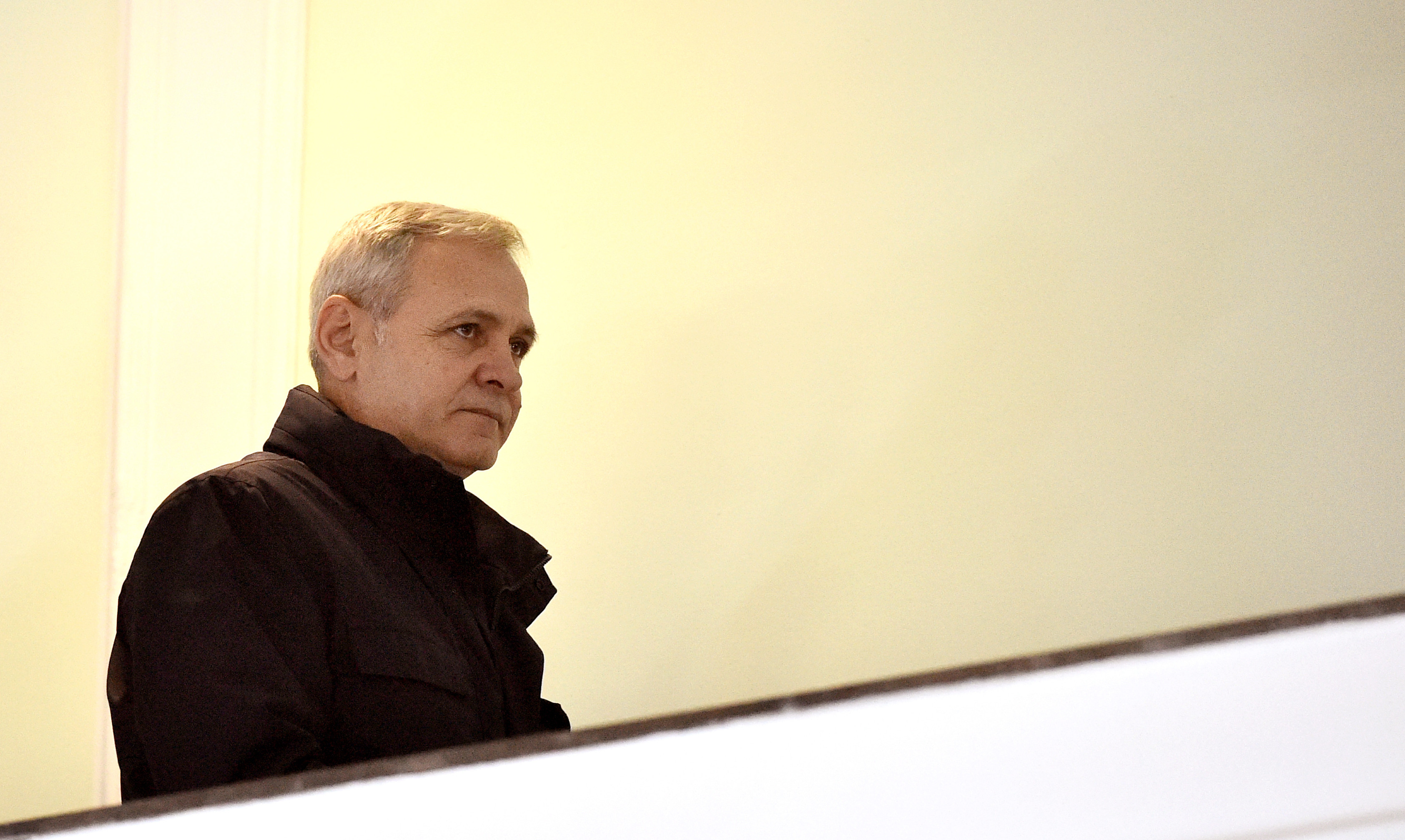 Dragnea cere strămutarea din Capitală a procesului privind eliberarea sa condiţionată