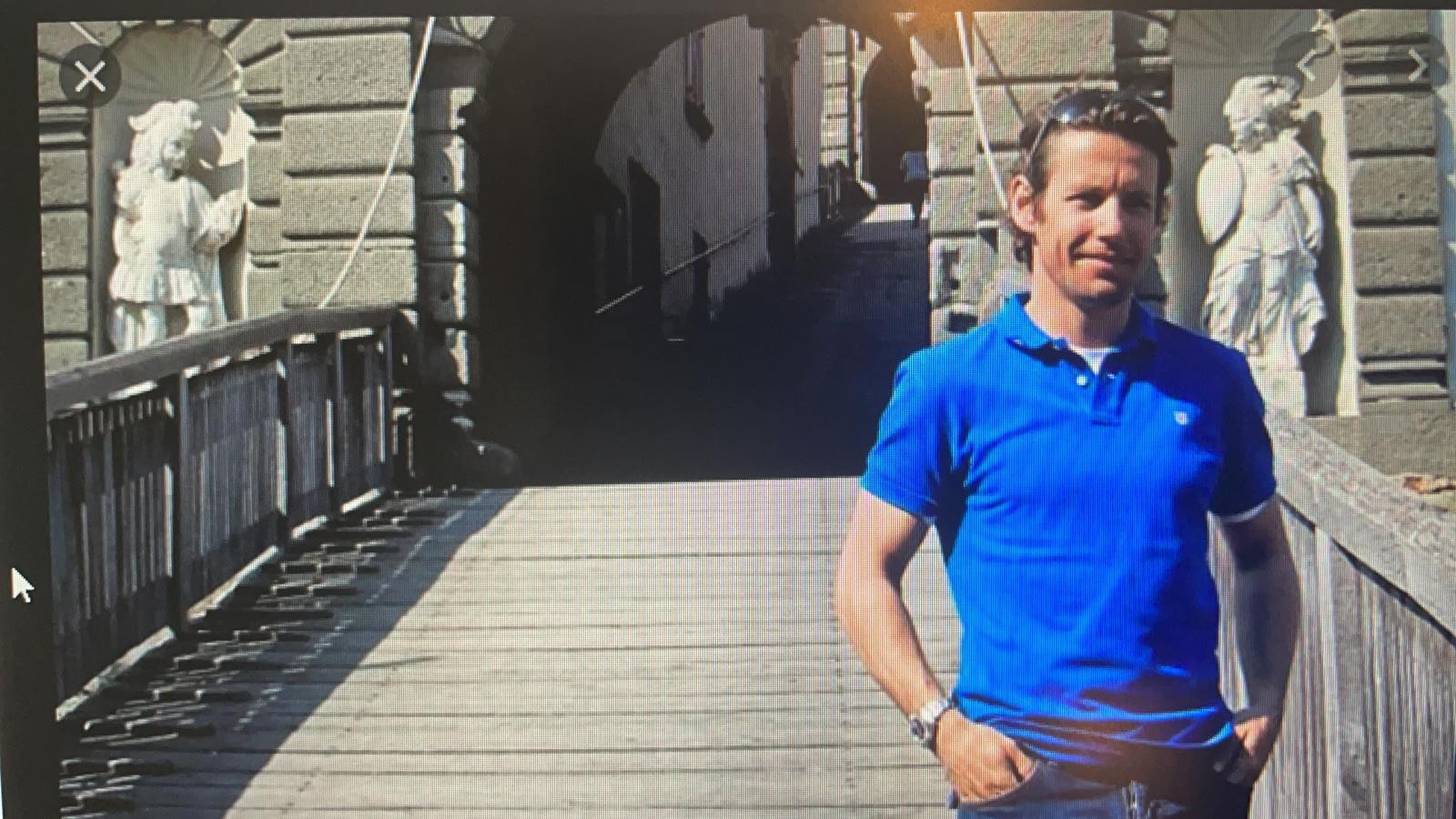 Un prinț din Liechtenstein a împușcat cel mai mare urs din România, deși este ilegal