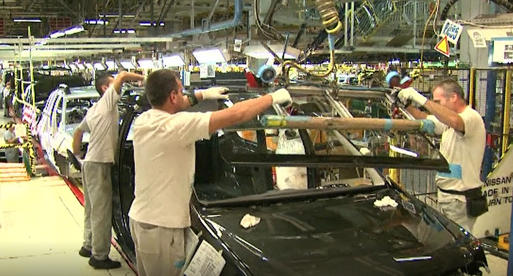 Prețurile la autoturisme, televizoare și laptopuri ar putea exploda din cauza crizei de microcipuri