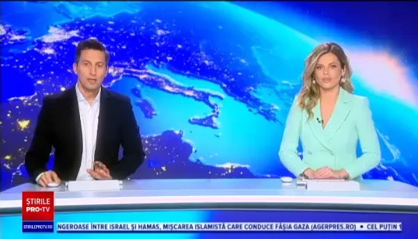 Regina Elisabeta a II-a a vizitat cel mai nou portavion al Marinei Regale