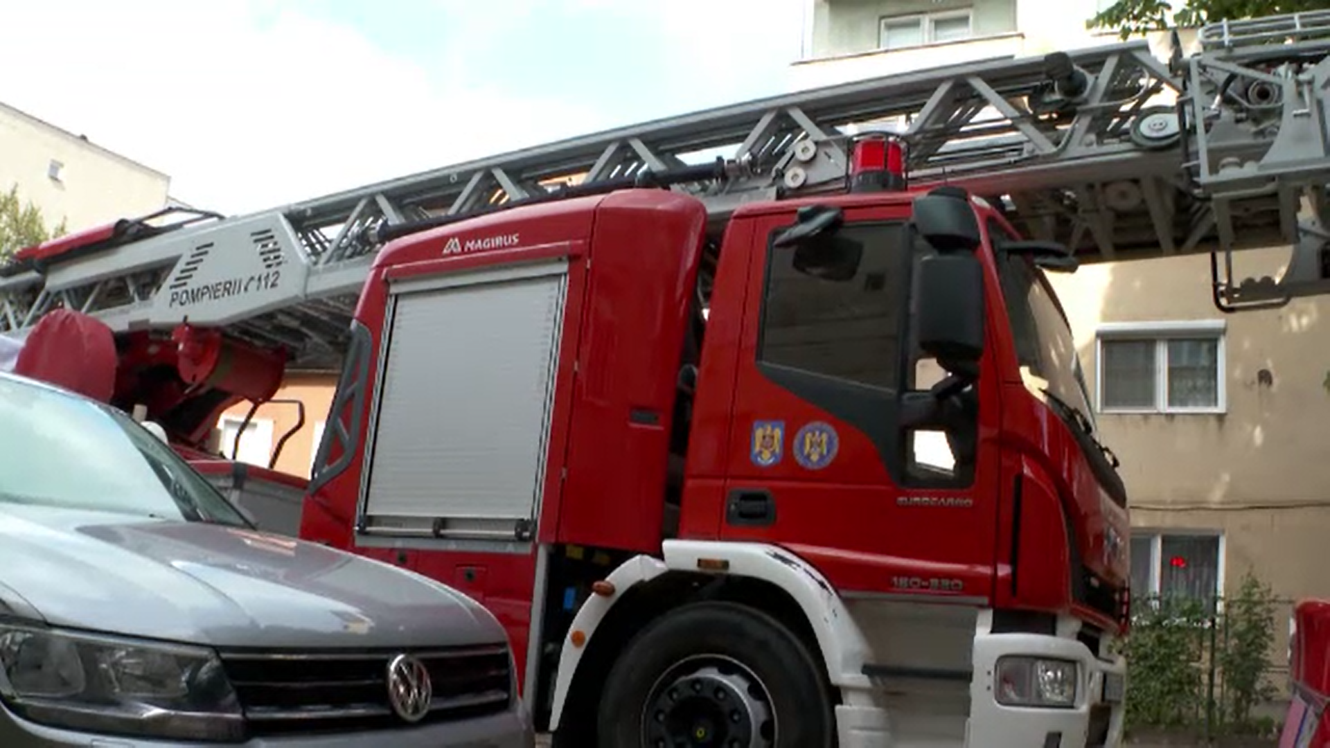 O femeie din Arad a pierit în incendiul care i-a cuprins locuința. Fiica ei a descoperit-o